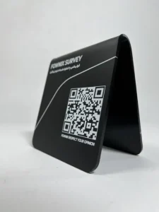 استفاده از استند دوطرفه شامل منو و شماره میز